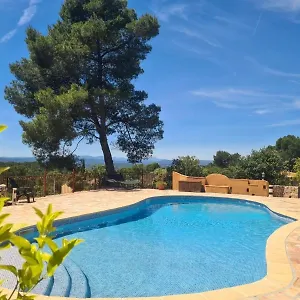 Domaine De L'échappée Belle Hébergement de vacances Entrecasteaux